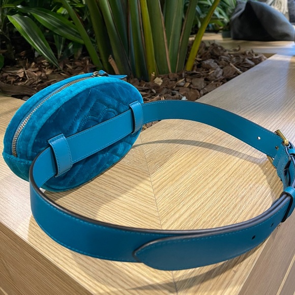 Gucci Marmont Flower Embroidered Belt Bag - Picture 4 of 7